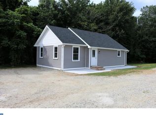 25 Front St, Wyoming, DE 19934