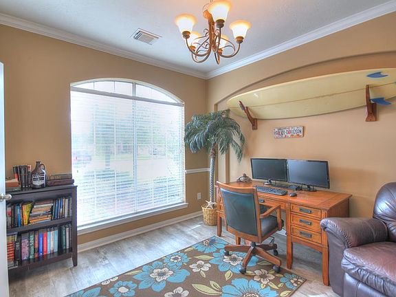 4th image of 3710 Wild Oak Dr