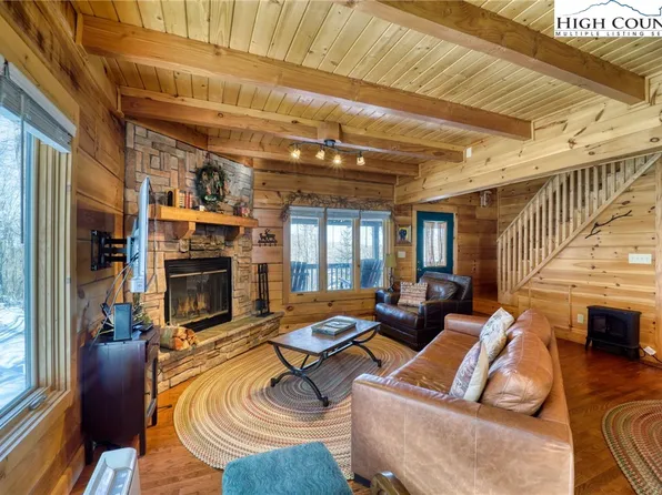 206 Foxgrape Hollow Road, Beech Mountain, NC 28604