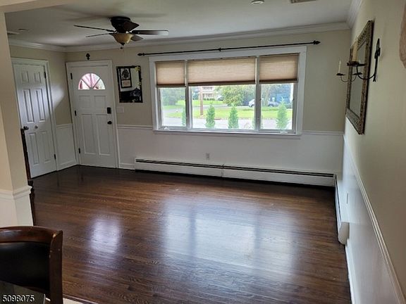 4th image of 112 Sand Rd