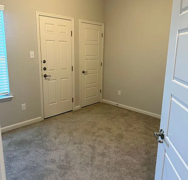 7166 Magnolia Vlg #78252-101 — Photo 21