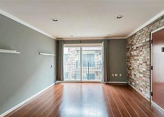 4th image of 5004 Baltimore Ave APT 203