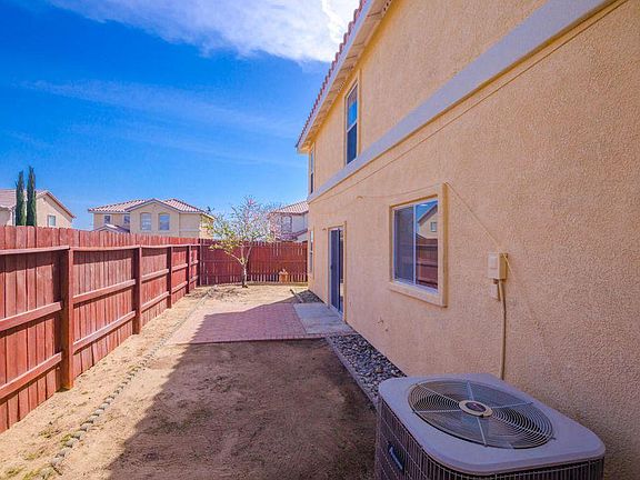 5th image of 40343 Maravilla Dr