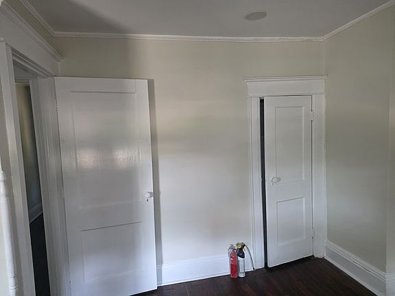 3rd image of 331 Tulip Ave #2