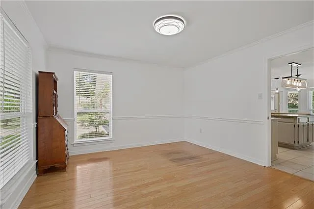 133 Louise Dr — Photo 15