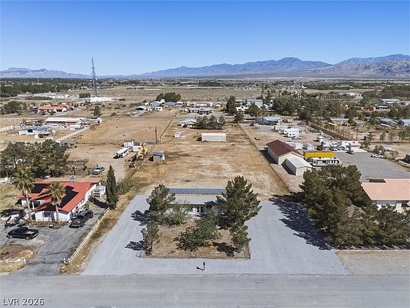 2nd image of 3660 E Paiute Blvd