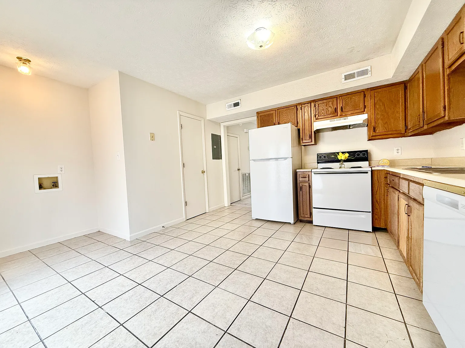 342 Old Gray Station Rd — Photo 4
