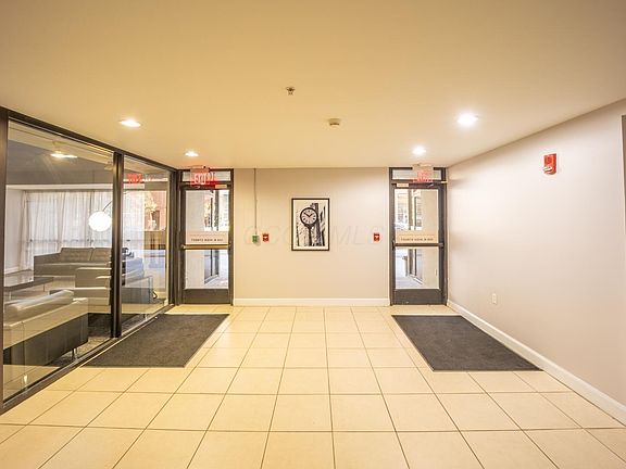 3rd image of 106 N High St APT 207