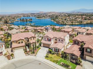 25 Plaza Lucerna, Lake Elsinore, CA 92532