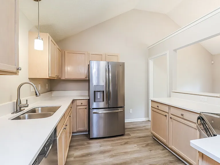 7229 Kavan Hunter Dr — Photo 7