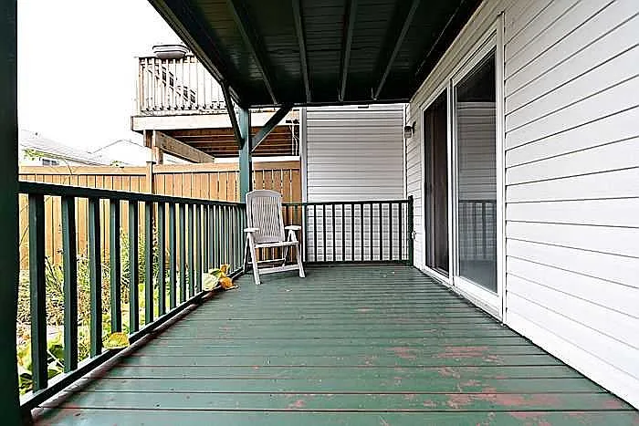 569 Neighbourhood Way — Photo 7