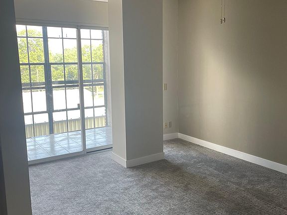 2nd image of 2901 A St APT 211