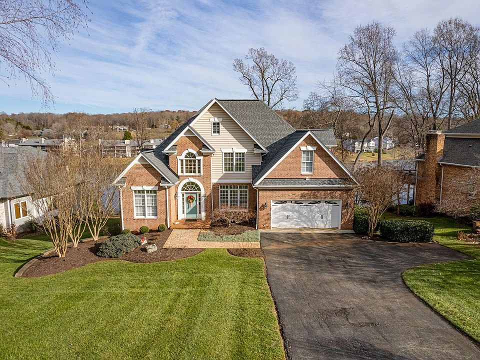 1st image of 1193 Lake Shore Dr