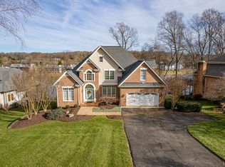 1193 Lake Shore Dr, Forest, VA 24551