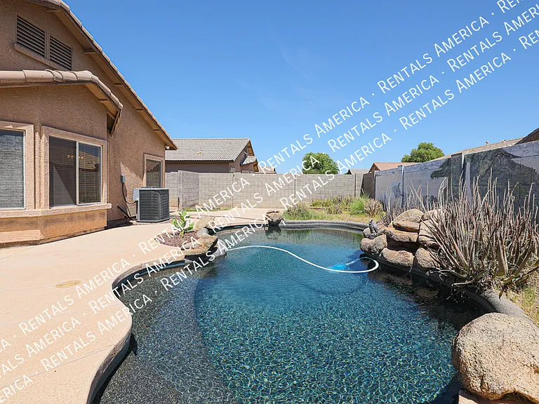 11925 W Jefferson St — Photo 40