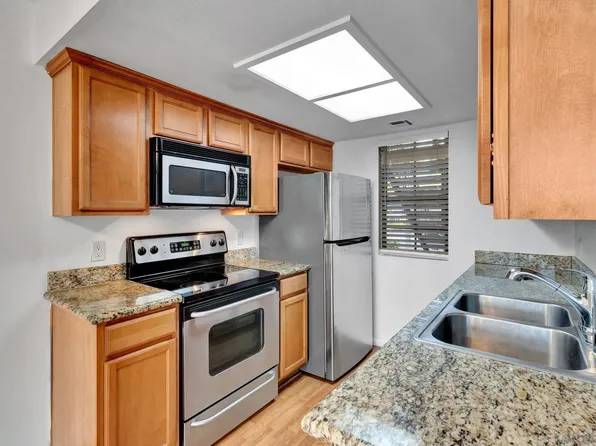 15070 Avenida Venusto Unit 233, San Diego, CA 92128