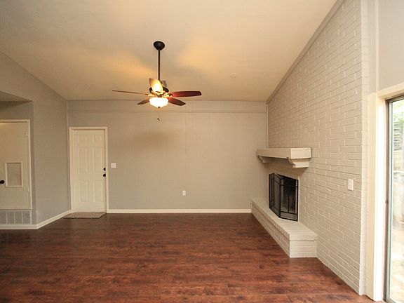 5th image of 7833 Lazy Forest St