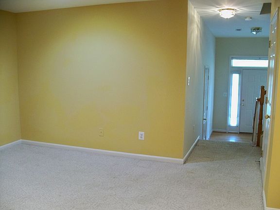 5th image of 4053 Cornwall Ct