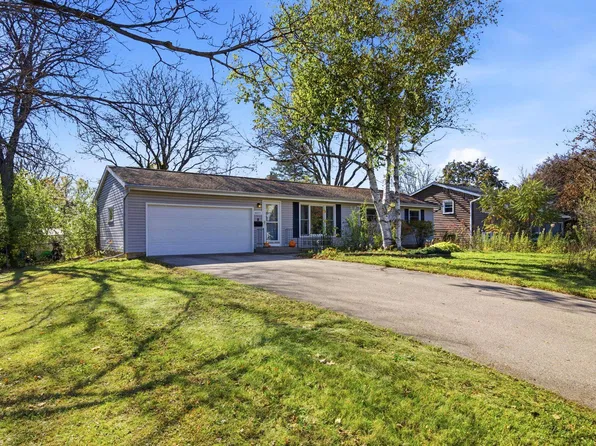 6021 Raymond Rd, Madison, WI 53711