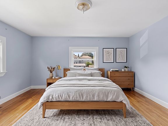 4th image of 869 Granite St #2