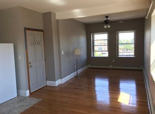 56 Peabody St APT 3E, Salem, MA 01970