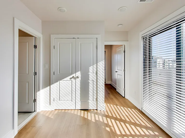 1100 Bladensburg Rd NE #501 — Photo 11