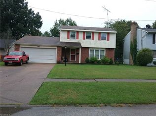 165 Brookvalley Dr, Elyria, OH 44035