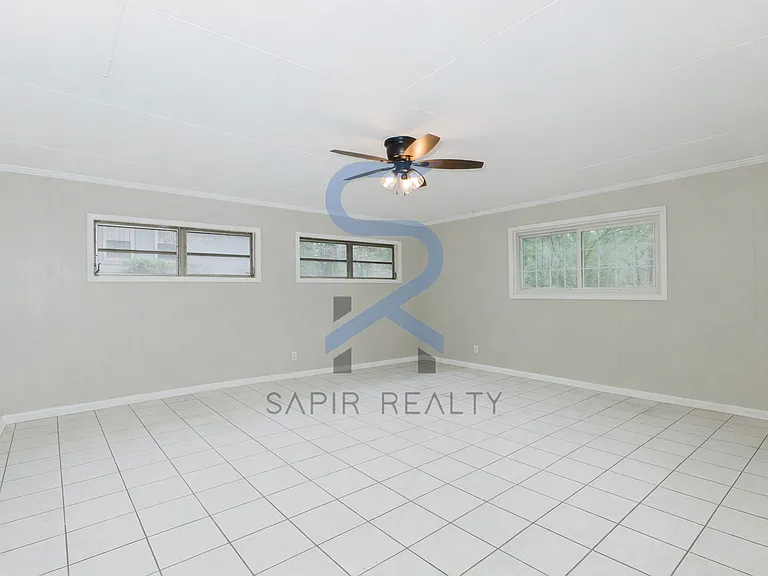 639 Skipper Dr NW — Photo 7