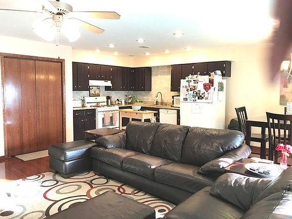 5th image of 17706 71st Ct #6