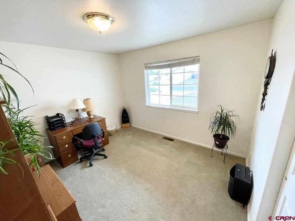725 40th Dr