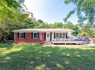 215 Skimino Rd, Williamsburg, VA 23188