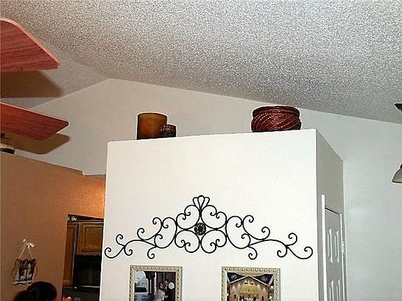 3rd image of 7001 Shadow Bend Dr