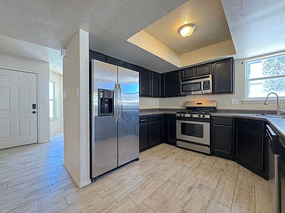 4th image of 12205 Kingsgate Ct