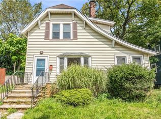 3947 Ardmore Rd, Cleveland Heights, OH 44121