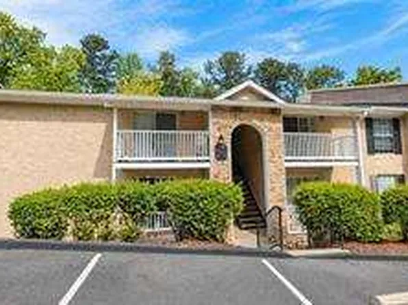 3120 Seven Pines Ct Unit 202, Atlanta, GA 30339