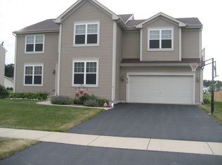 615 Stearn Dr, Genoa, IL 60135