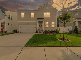113 Meadows Landing Ln, Suffolk, VA 23434