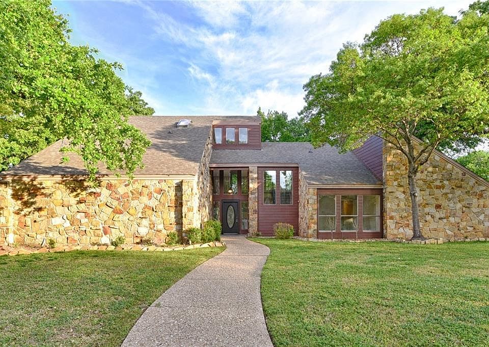 1st image of 6303 Waterview Dr