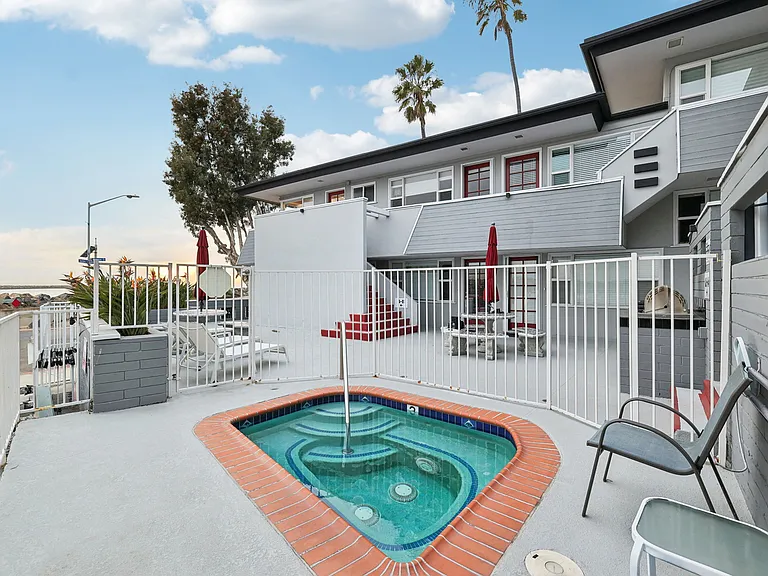 2613 Mission Blvd #8 — Photo 110