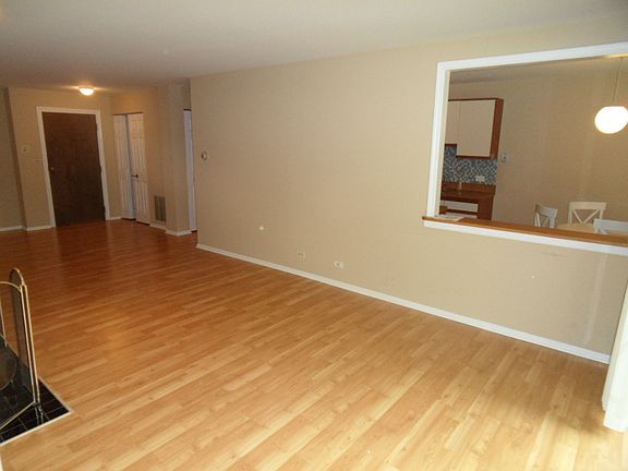 3rd image of 1501 Oak Ave APT 106