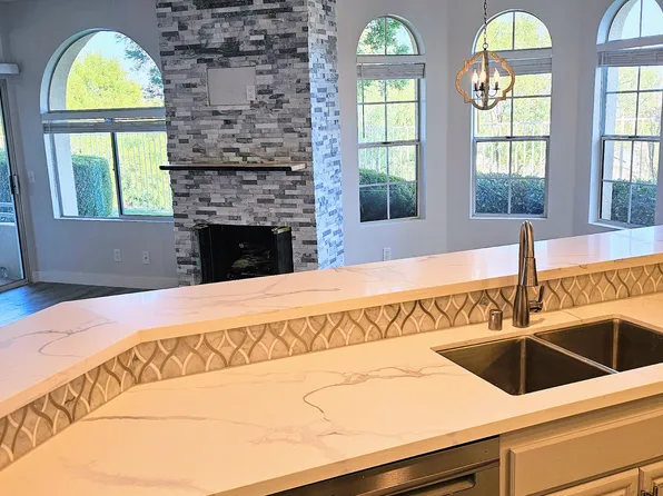 25542 Hemingway Ave Unit B, Stevenson Ranch, CA 91381