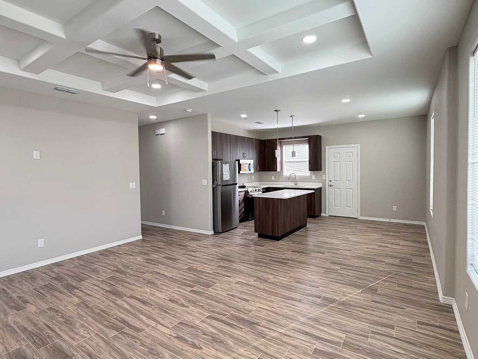 4200 La Vista Ave — Photo 4