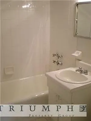 Rented by Triumph Property Group | media 7