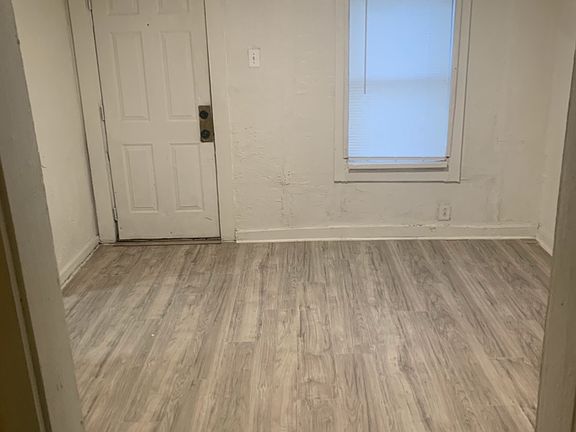 4th image of 2812 NW 4th Ave
