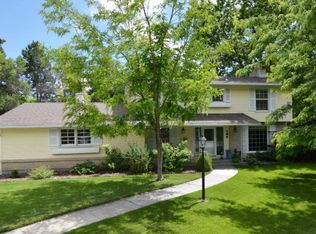 194 E 25th St, Idaho Falls, ID 83404