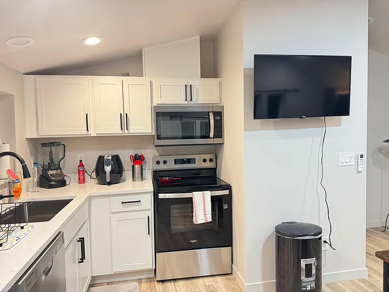 Smart TV with high-speed Wifi, fire-extinguisher, etc