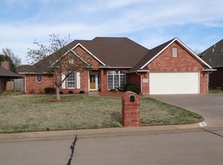 1113 Quail Ridge Rd, Enid, OK 73703