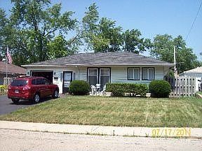 2nd image of 920 Chippewa Cir