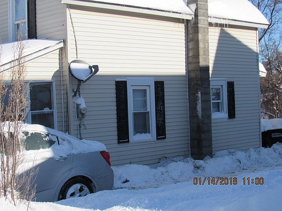 3rd image of 27 West St