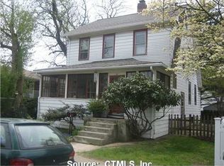 60 McLean St, Stratford, CT 06615